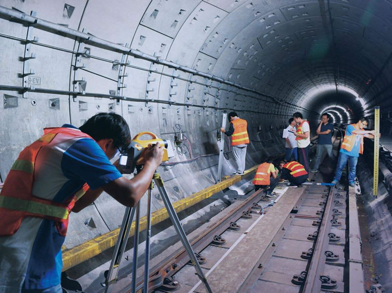 線路與橋隧測量